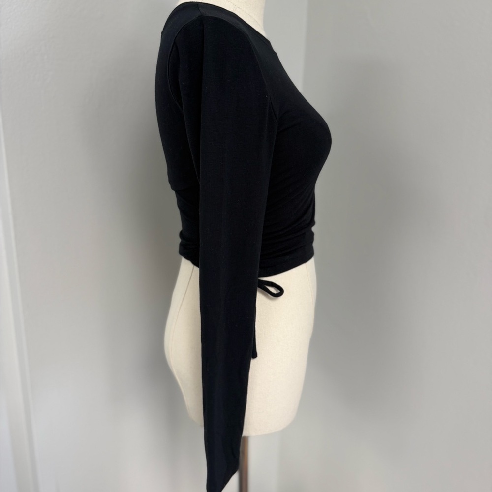Y2K 2010 Abrcrombie & Fitch long sleeve black crop top XS - Picture 3 of 9